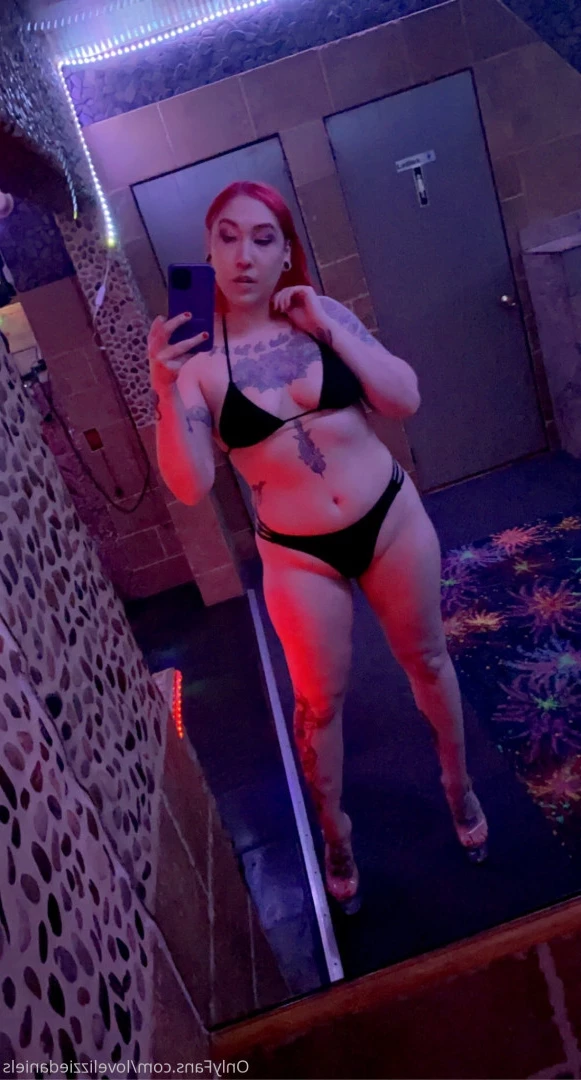 Love Lizzie Daniels [ lovelizziedaniels ] Onlyfans leaked photo 7293283 on Hotleaks.tv