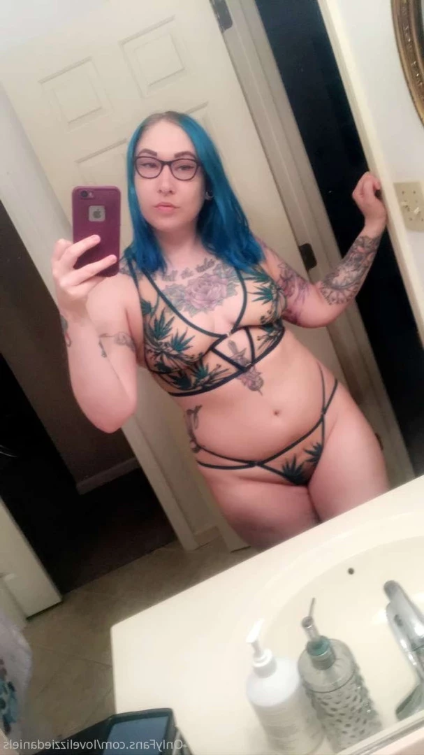 Love Lizzie Daniels [ lovelizziedaniels ] Onlyfans leaked photo 7294227 on Hotleaks.tv