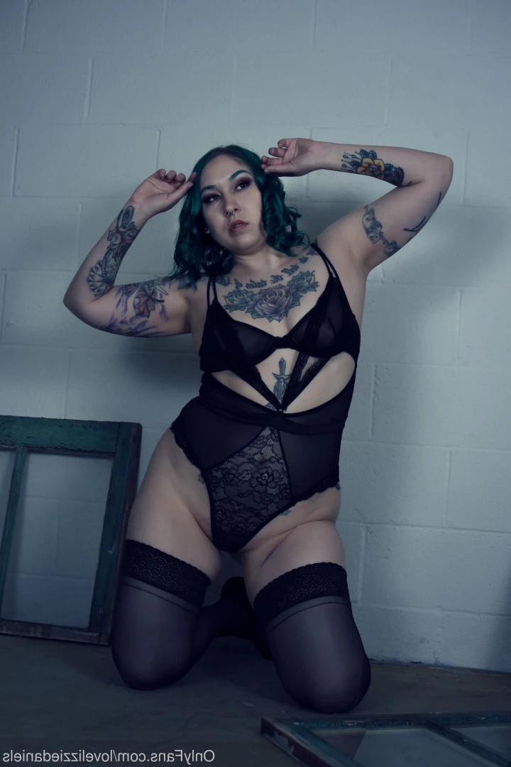 Love Lizzie Daniels [ lovelizziedaniels ] Onlyfans leaked photo 7294684 on Hotleaks.tv