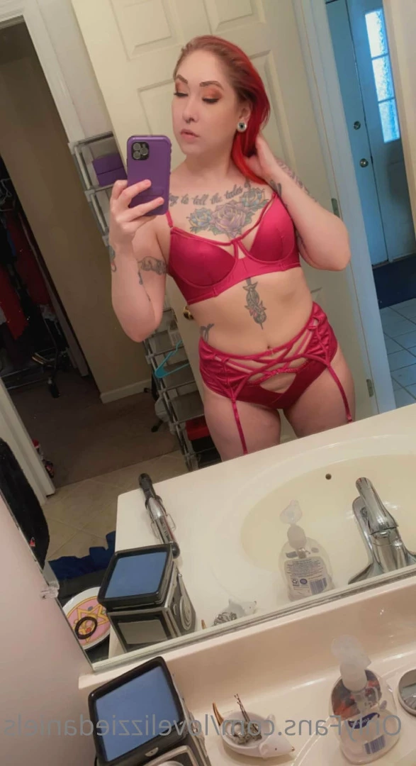 Love Lizzie Daniels [ lovelizziedaniels ] Onlyfans leaked photo 7294892 on Hotleaks.tv