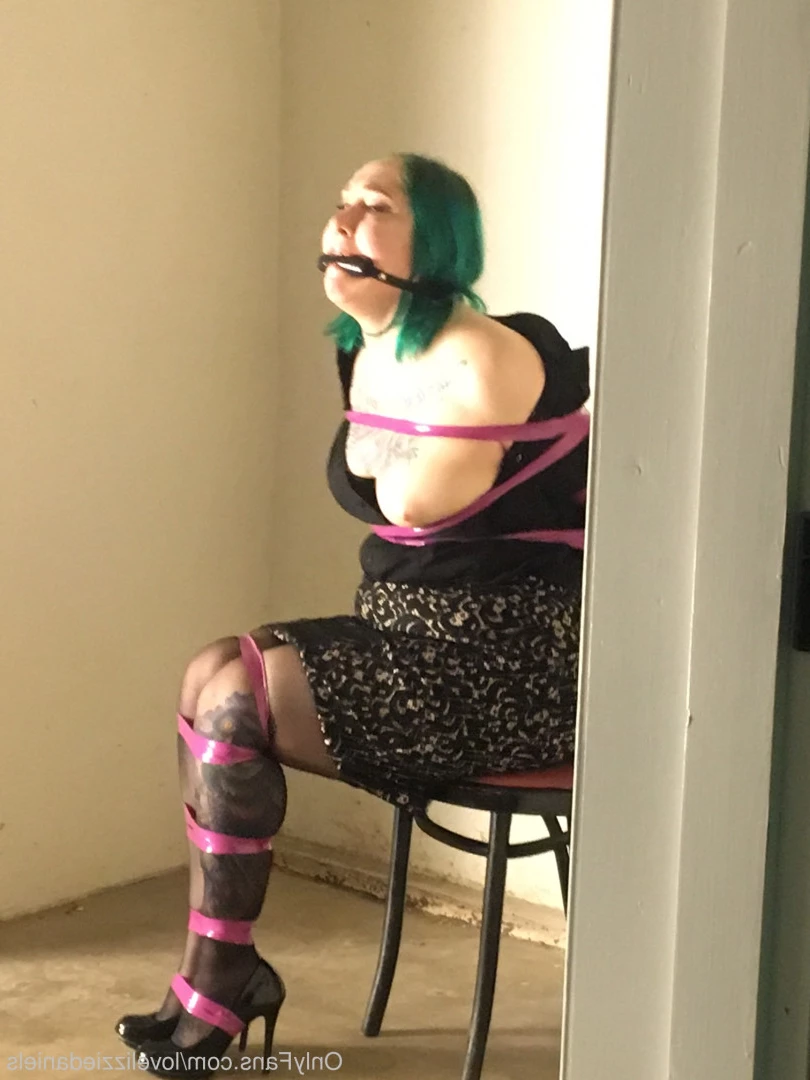 Love Lizzie Daniels [ lovelizziedaniels ] Onlyfans leaked photo 7295099 on Hotleaks.tv