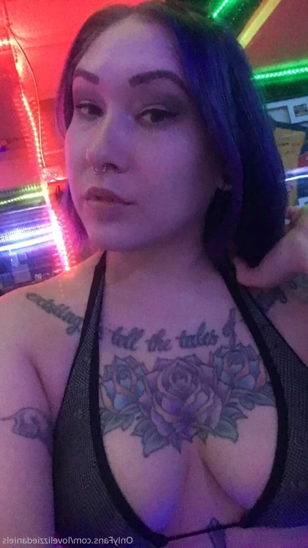 Love Lizzie Daniels [ lovelizziedaniels ] Onlyfans leaked photo 7297253 on Hotleaks.tv
