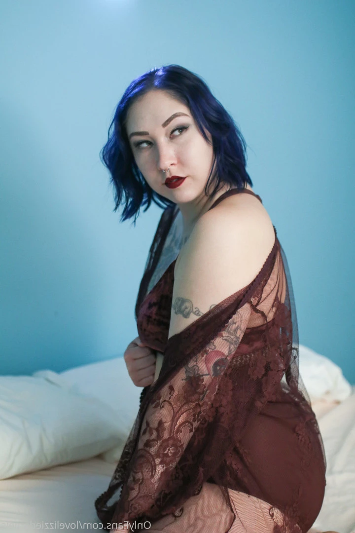 Love Lizzie Daniels [ lovelizziedaniels ] Onlyfans leaked photo 7297650 on Hotleaks.tv