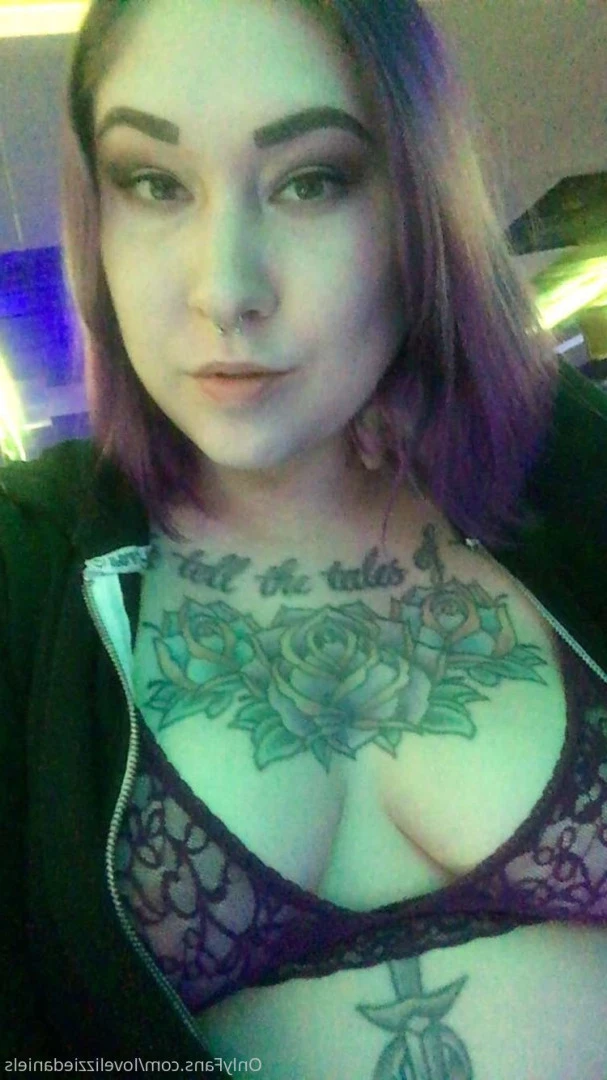 Love Lizzie Daniels [ lovelizziedaniels ] Onlyfans leaked photo 7297993 on Hotleaks.tv