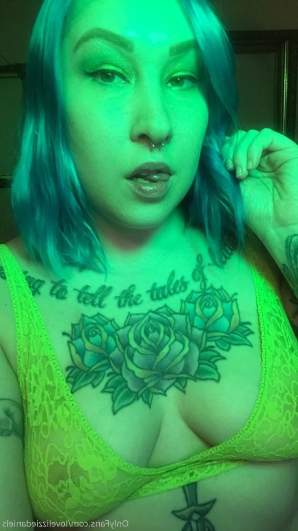 Love Lizzie Daniels [ lovelizziedaniels ] Onlyfans leaked photo 7299108 on Hotleaks.tv