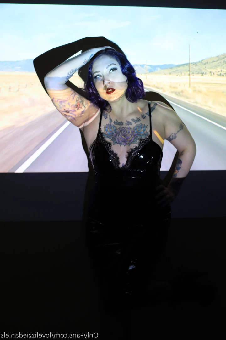 Love Lizzie Daniels [ lovelizziedaniels ] Onlyfans leaked photo 7299393 on Hotleaks.tv