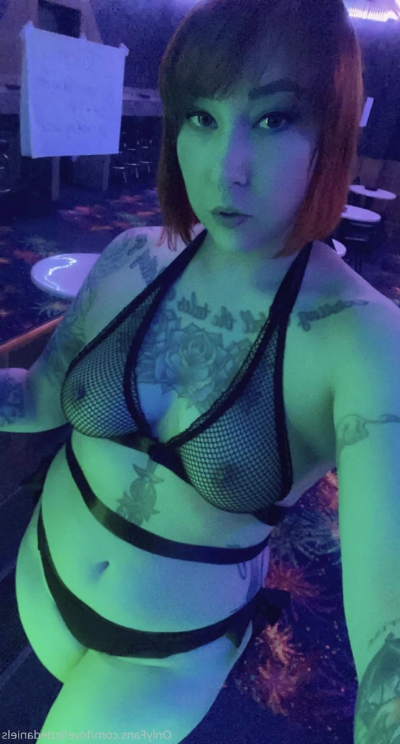 Love Lizzie Daniels [ lovelizziedaniels ] Onlyfans leaked photo 7302170 on Hotleaks.tv