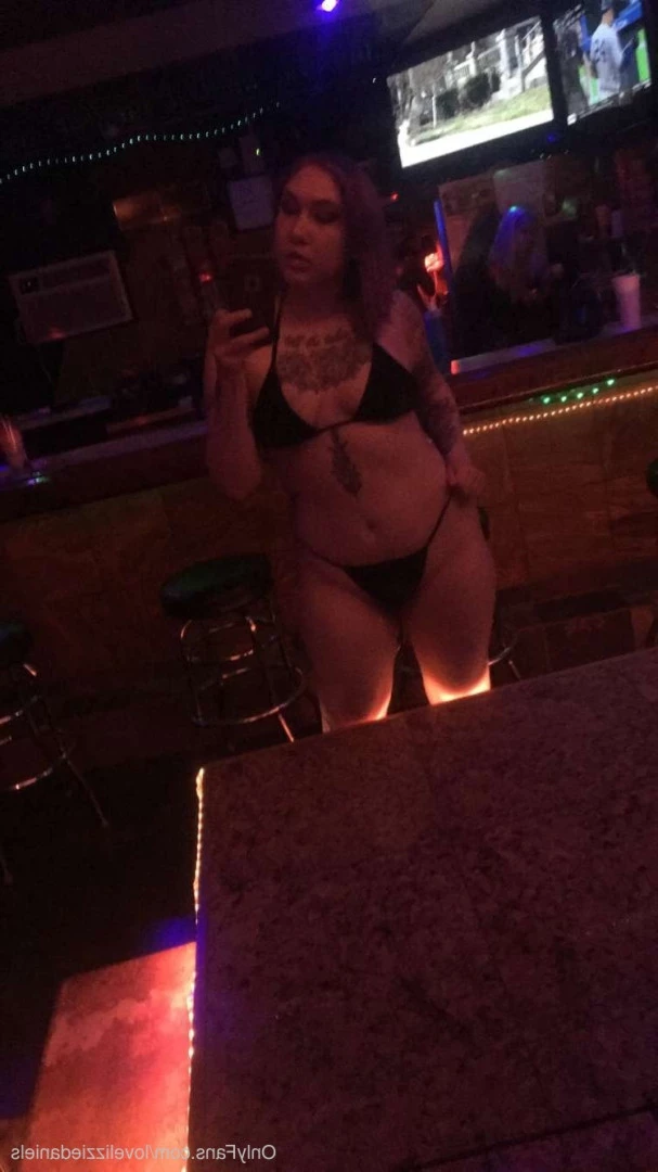 Love Lizzie Daniels [ lovelizziedaniels ] Onlyfans leaked photo 7302937 on Hotleaks.tv