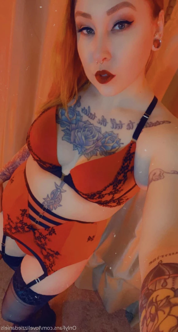Love Lizzie Daniels [ lovelizziedaniels ] Onlyfans leaked photo 7303387 on Hotleaks.tv