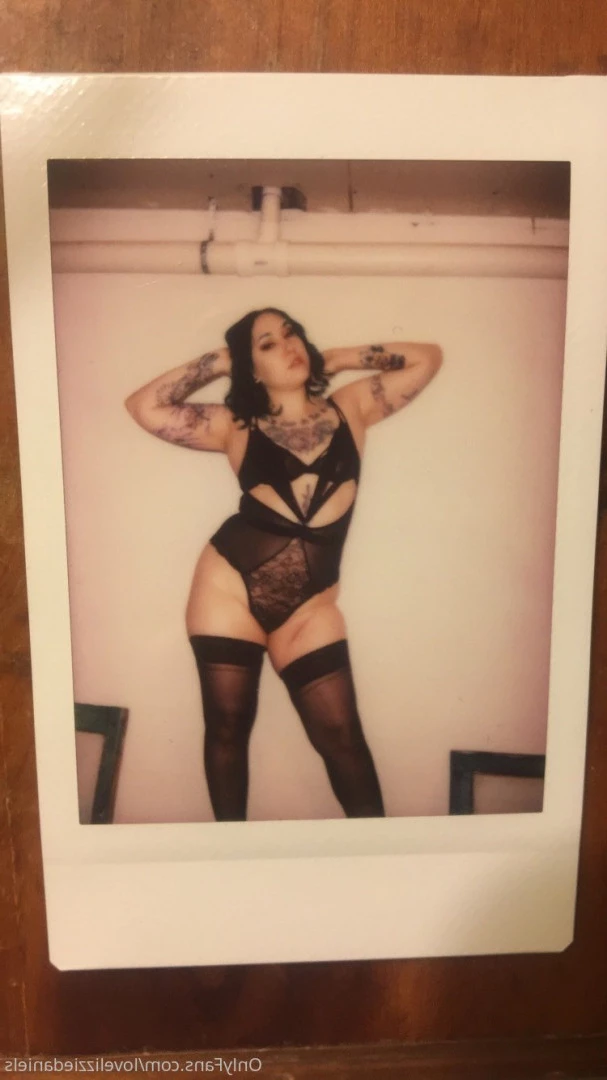 Love Lizzie Daniels [ lovelizziedaniels ] Onlyfans leaked photo 7303959 on Hotleaks.tv