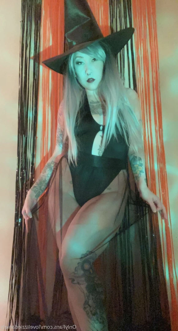Love Lizzie Daniels [ lovelizziedaniels ] Onlyfans leaked photo 7306155 on Hotleaks.tv