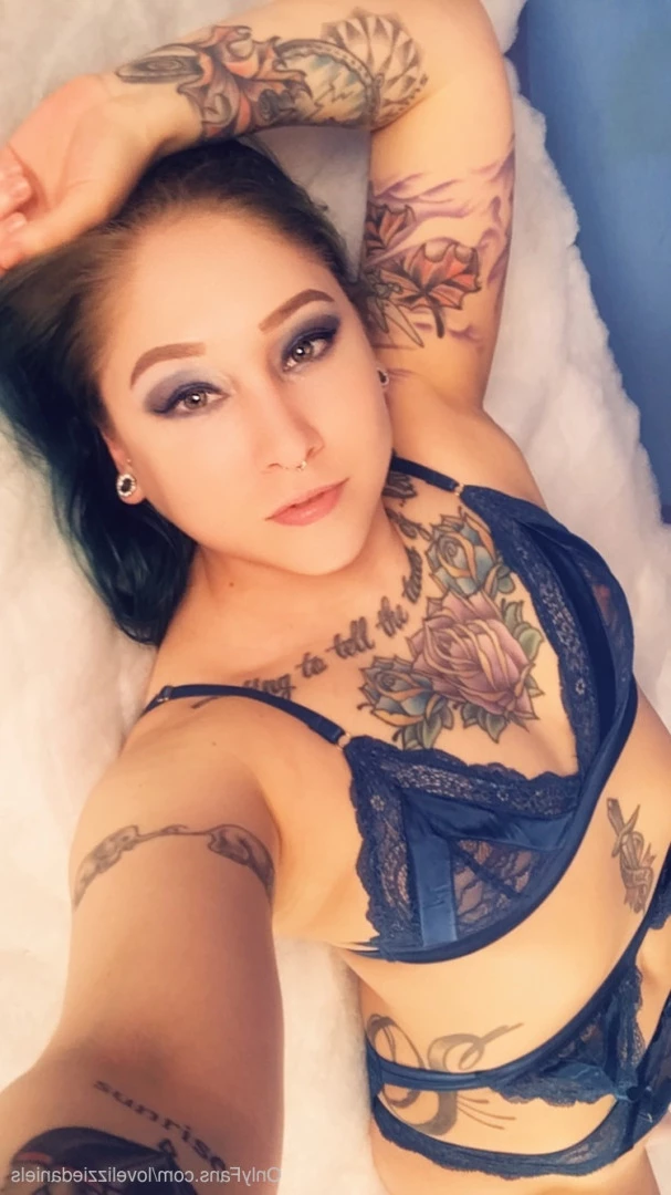 Love Lizzie Daniels [ lovelizziedaniels ] Onlyfans leaked photo 7306231 on Hotleaks.tv