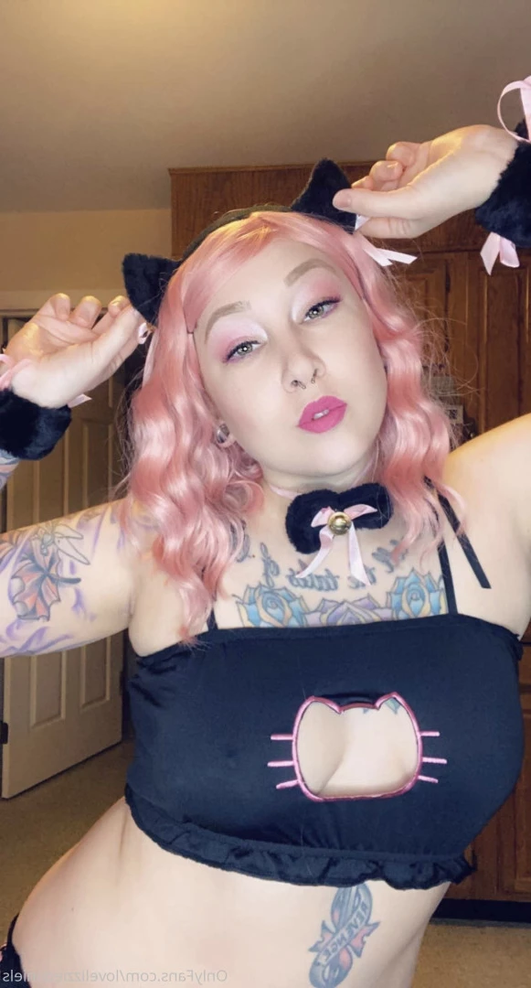 Love Lizzie Daniels [ lovelizziedaniels ] Onlyfans leaked photo 7306301 on Hotleaks.tv