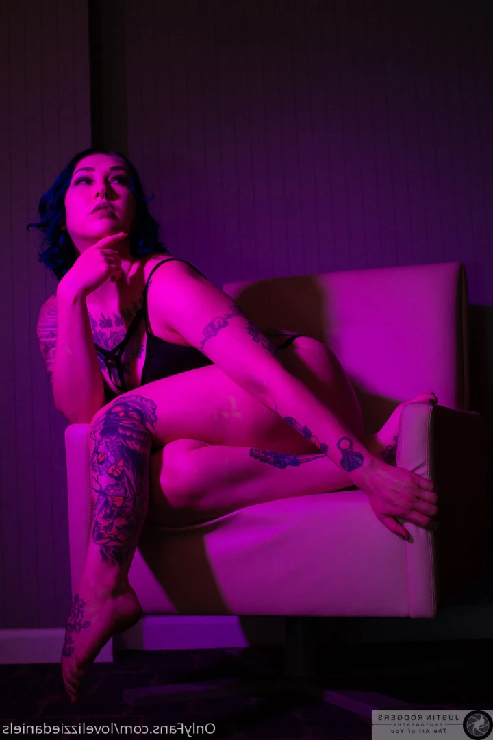Love Lizzie Daniels [ lovelizziedaniels ] Onlyfans leaked photo 7307963 on Hotleaks.tv