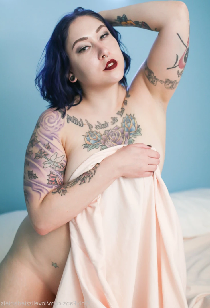 Love Lizzie Daniels [ lovelizziedaniels ] Onlyfans leaked photo 7308136 on Hotleaks.tv