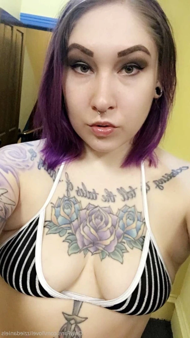 Love Lizzie Daniels [ lovelizziedaniels ] Onlyfans leaked photo 7308569 on Hotleaks.tv