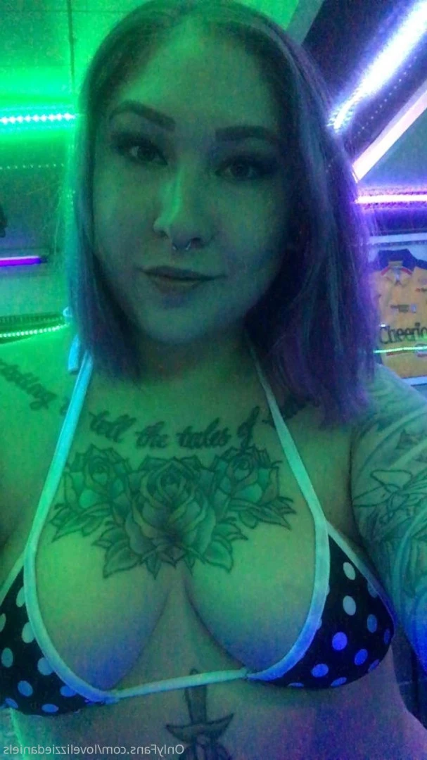 Love Lizzie Daniels [ lovelizziedaniels ] Onlyfans leaked photo 7309122 on Hotleaks.tv