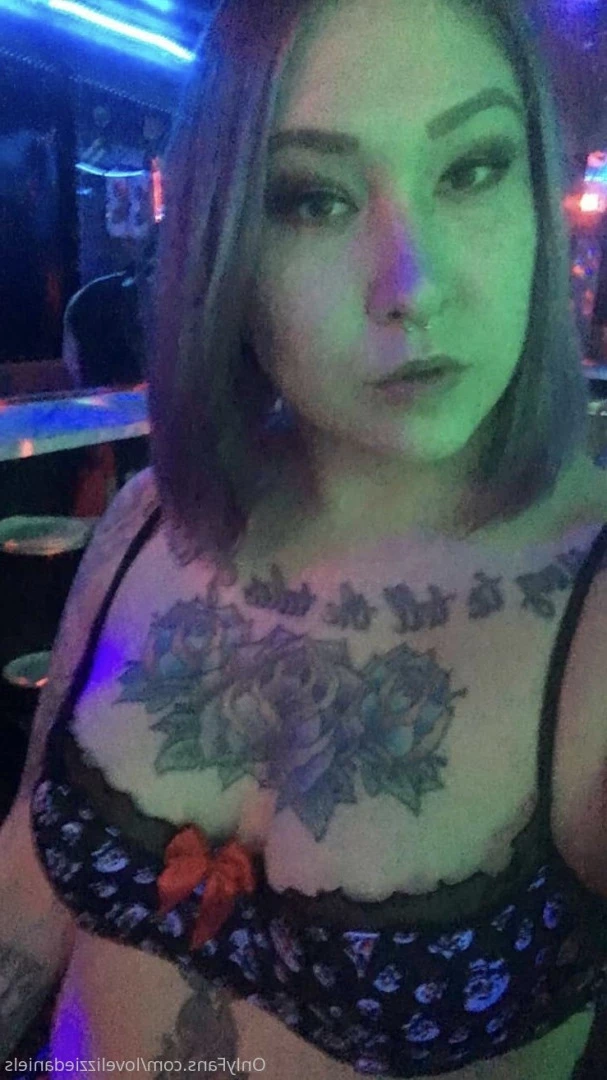 Love Lizzie Daniels [ lovelizziedaniels ] Onlyfans leaked photo 7310386 on Hotleaks.tv