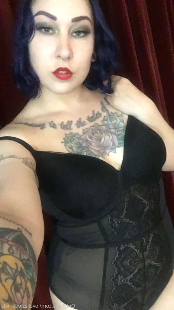 Love Lizzie Daniels [ lovelizziedaniels ] Onlyfans leaked photo 7310800 on Hotleaks.tv