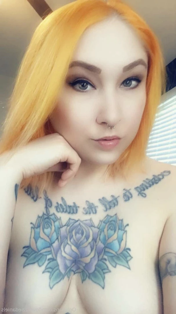 Love Lizzie Daniels [ lovelizziedaniels ] Onlyfans leaked photo 7315301 on Hotleaks.tv