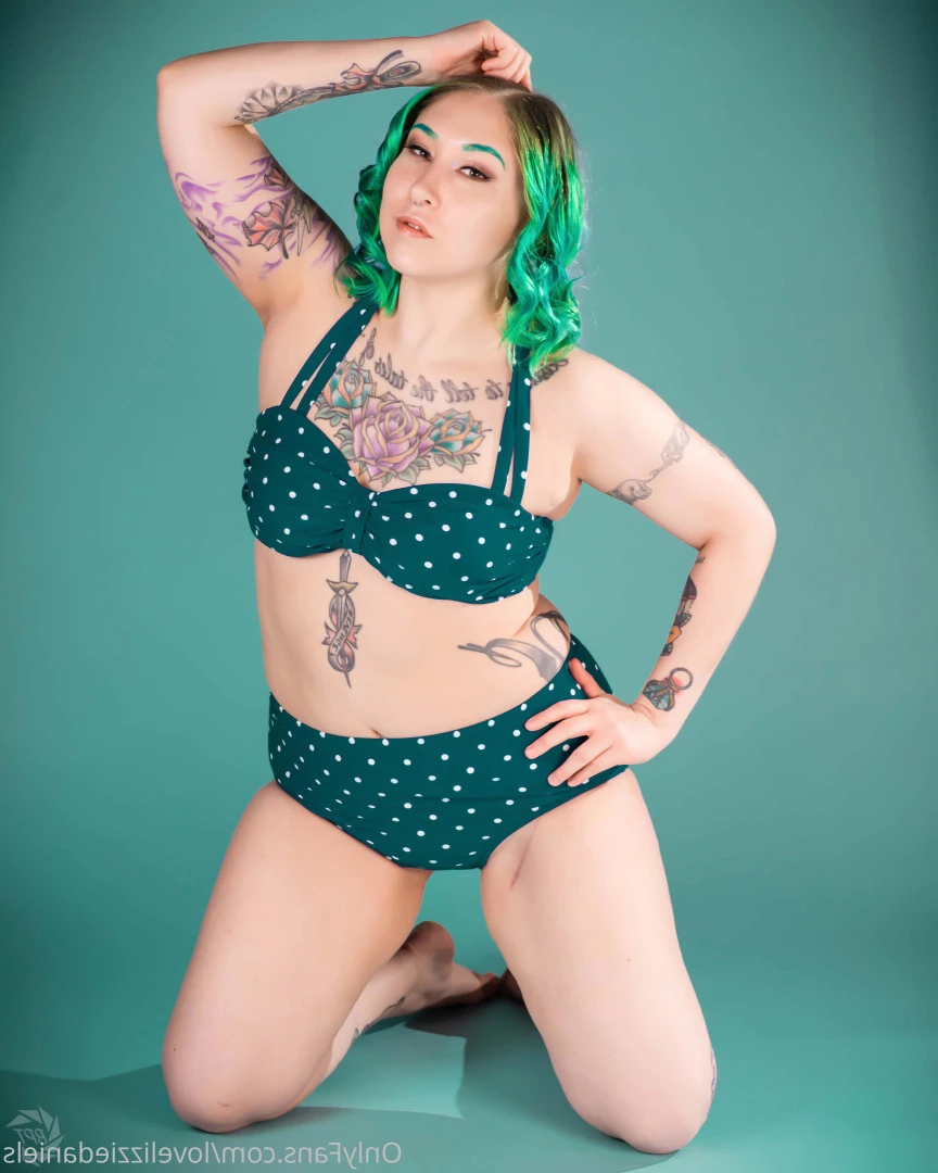 Love Lizzie Daniels [ lovelizziedaniels ] Onlyfans leaked photo 7318200 on Hotleaks.tv