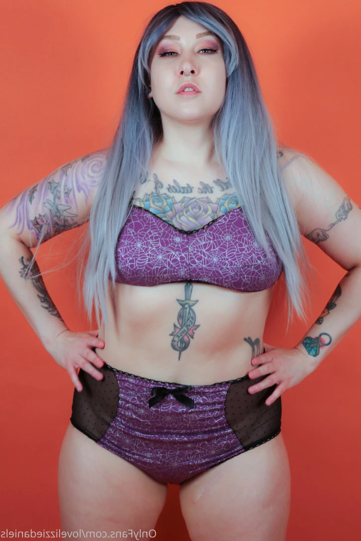 Love Lizzie Daniels [ lovelizziedaniels ] Onlyfans leaked photo 7318560 on Hotleaks.tv