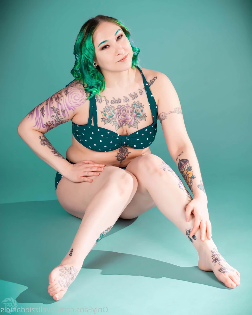 Love Lizzie Daniels [ lovelizziedaniels ] Onlyfans leaked photo 7318711 on Hotleaks.tv