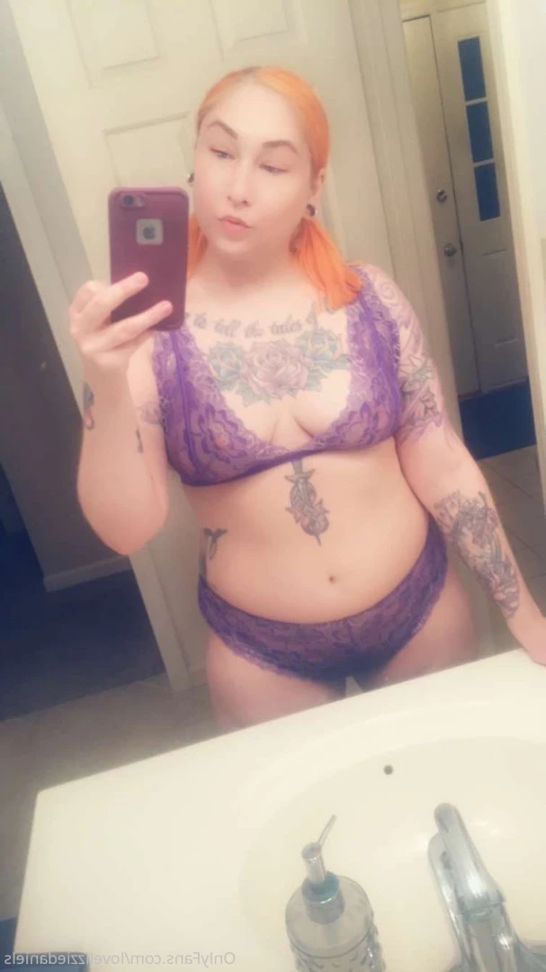 Love Lizzie Daniels [ lovelizziedaniels ] Onlyfans leaked photo 7319025 on Hotleaks.tv
