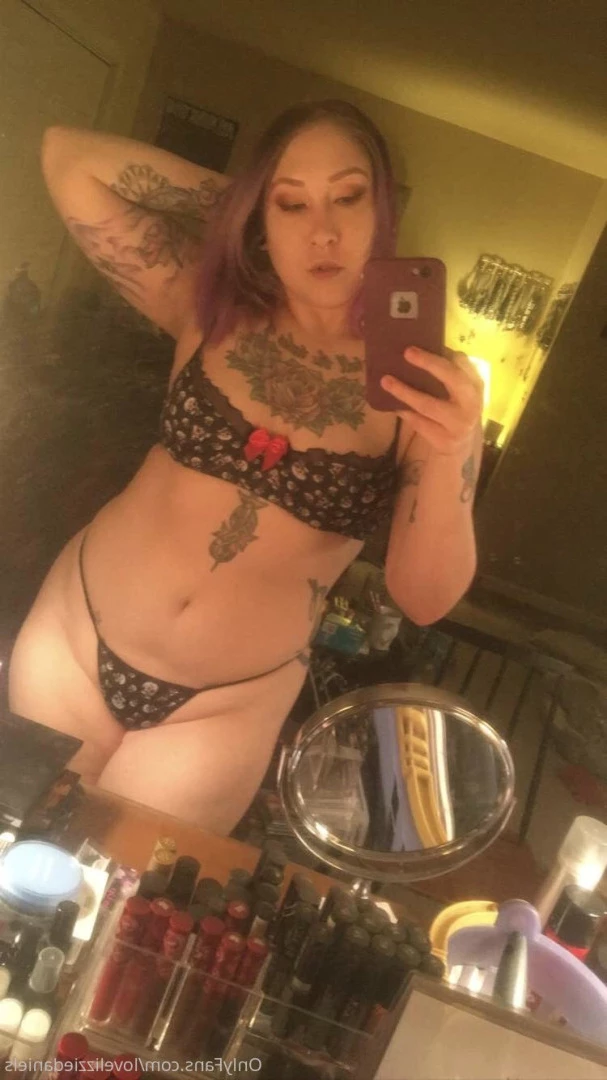 Love Lizzie Daniels [ lovelizziedaniels ] Onlyfans leaked photo 7320100 on Hotleaks.tv