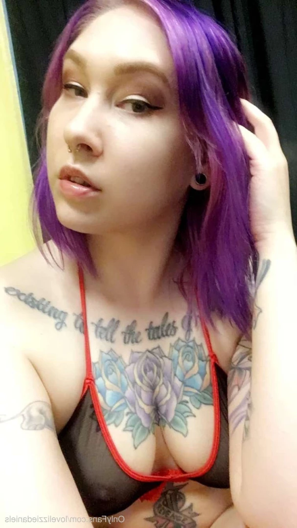 Love Lizzie Daniels [ lovelizziedaniels ] Onlyfans leaked photo 7321240 on Hotleaks.tv