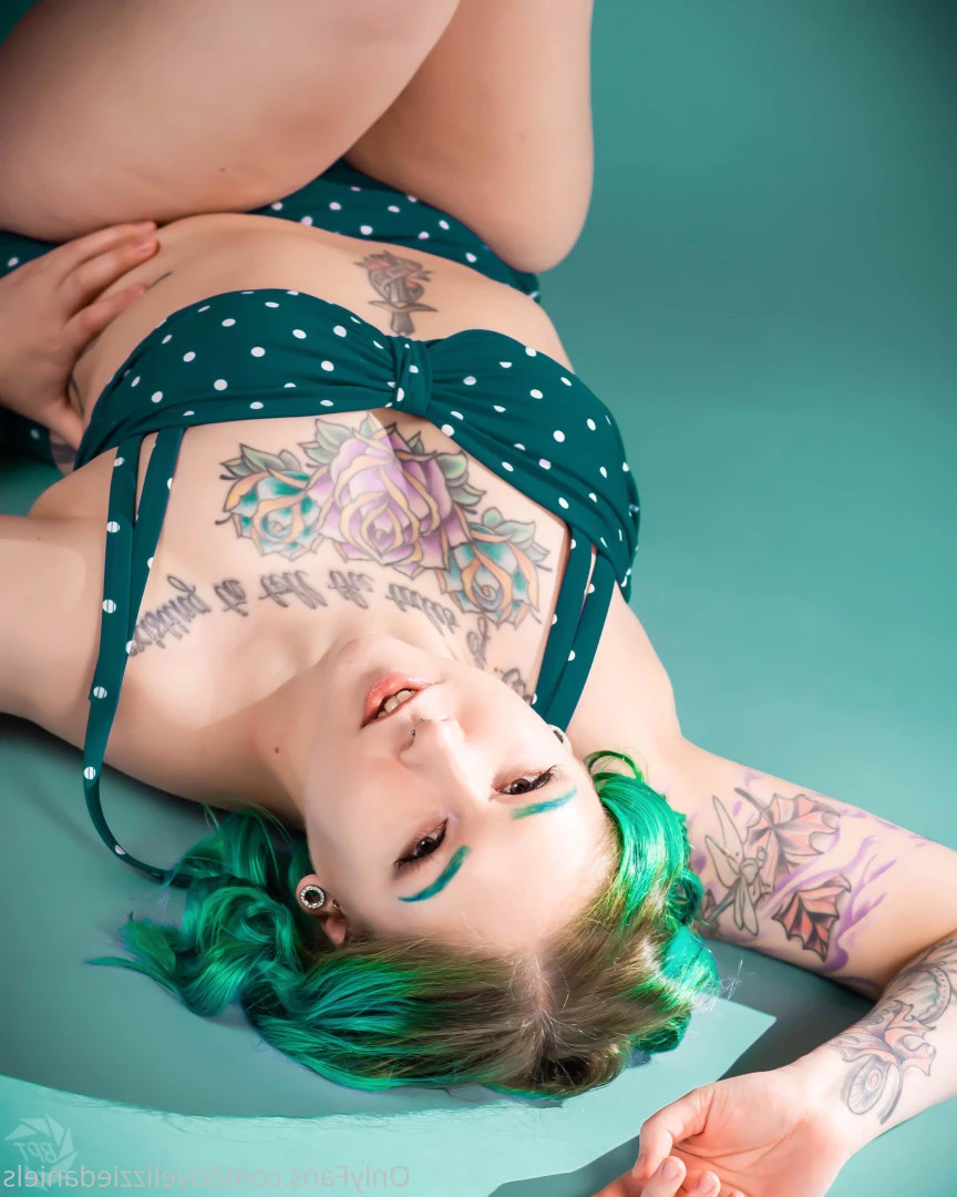 Love Lizzie Daniels [ lovelizziedaniels ] Onlyfans leaked photo 7325027 on Hotleaks.tv