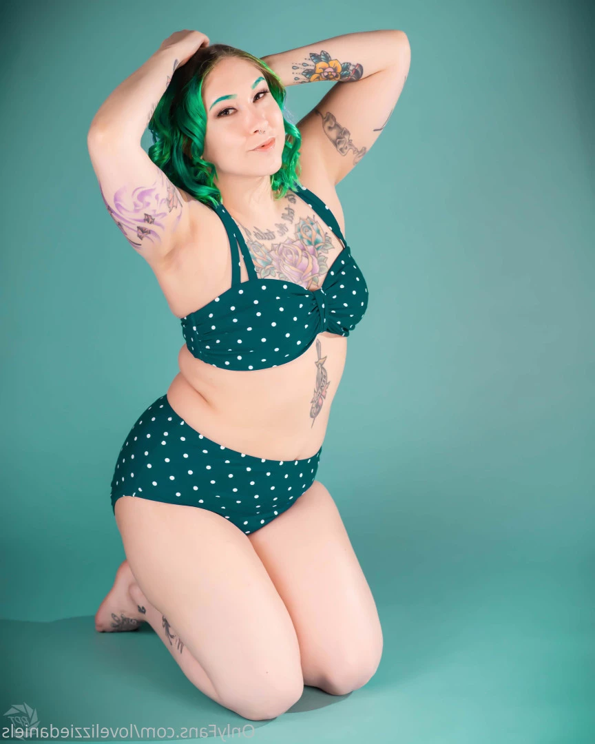 Love Lizzie Daniels [ lovelizziedaniels ] Onlyfans leaked photo 7325249 on Hotleaks.tv