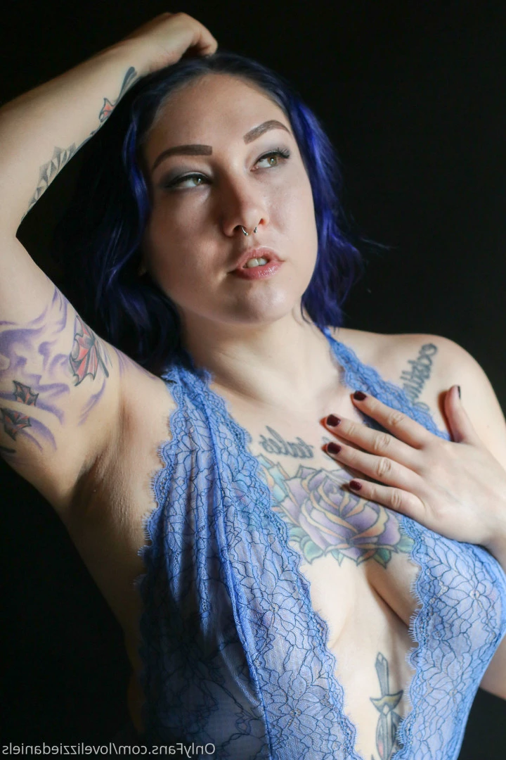 Love Lizzie Daniels [ lovelizziedaniels ] Onlyfans leaked photo 7325417 on Hotleaks.tv
