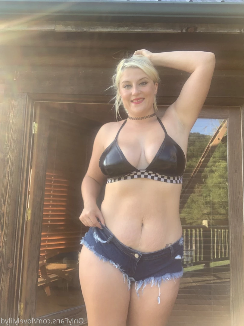 Lily [ lovelylilydd ] Onlyfans leaked photo 7103523 on Hotleaks.tv