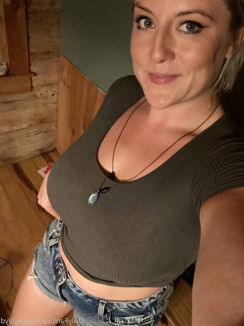 Lily [ lovelylilydd ] Onlyfans leaked photo 7104179 on Hotleaks.tv