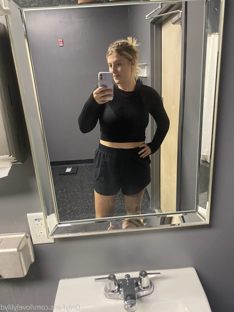 Lily [ lovelylilydd ] Onlyfans leaked photo 7111417 on Hotleaks.tv