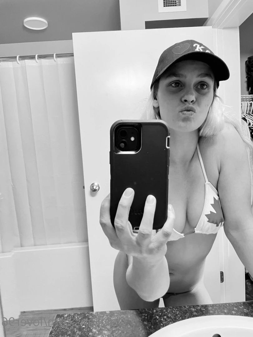 Kc ❤️ [ lover96 ] Onlyfans leaked photo 6820171 on Hotleaks.tv