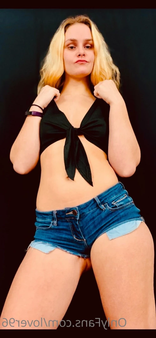 Kc ❤️ [ lover96 ] Onlyfans leaked photo 6823065 on Hotleaks.tv