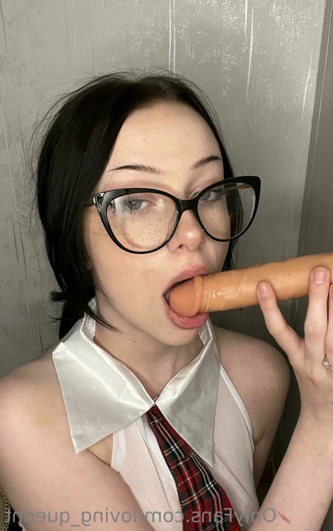 Loving Queen [ loving_queent ] Onlyfans leaked photo 7250480 on Hotleaks.tv