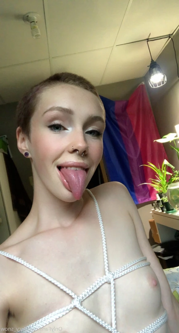Lucy Snow [ lucy_snow ] Onlyfans leaked photo 7249945 on Hotleaks.tv