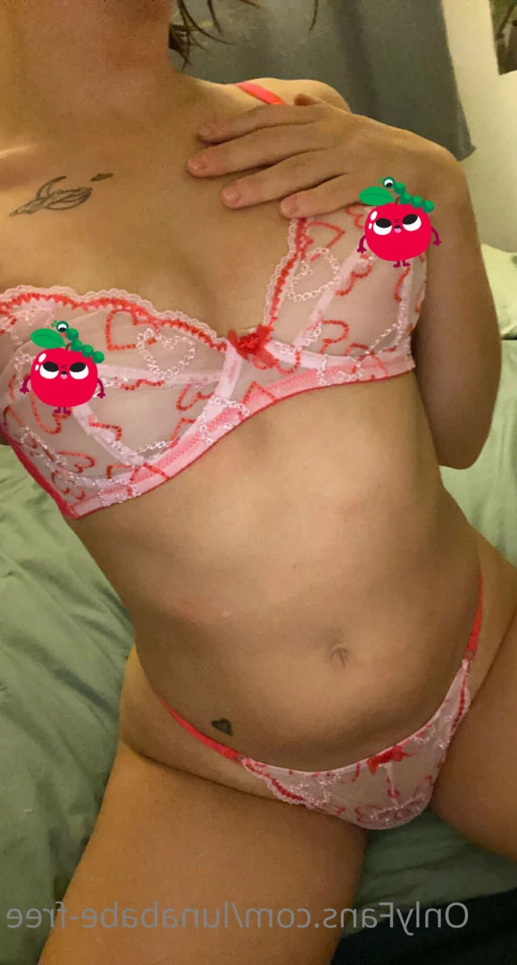 Luna<3 [ lunababe-free ] Onlyfans leaked photo 6932735 on Hotleaks.tv