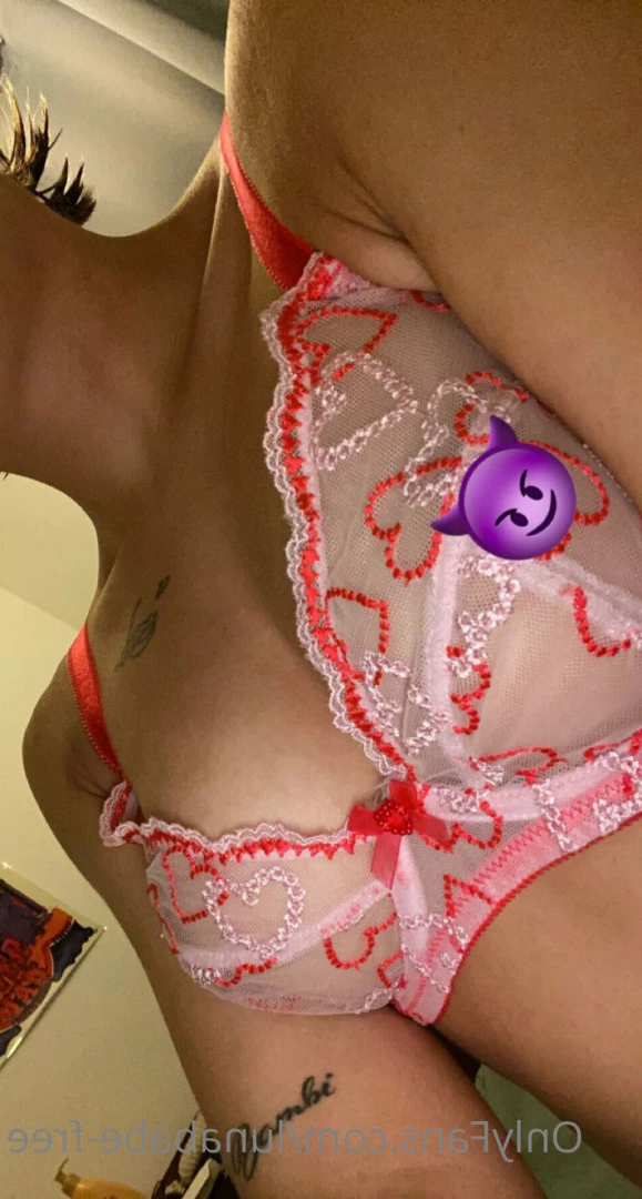 Luna&lt;3 [ lunababe-free ] Onlyfans leaked photo 6932785 on Hotleaks.tv