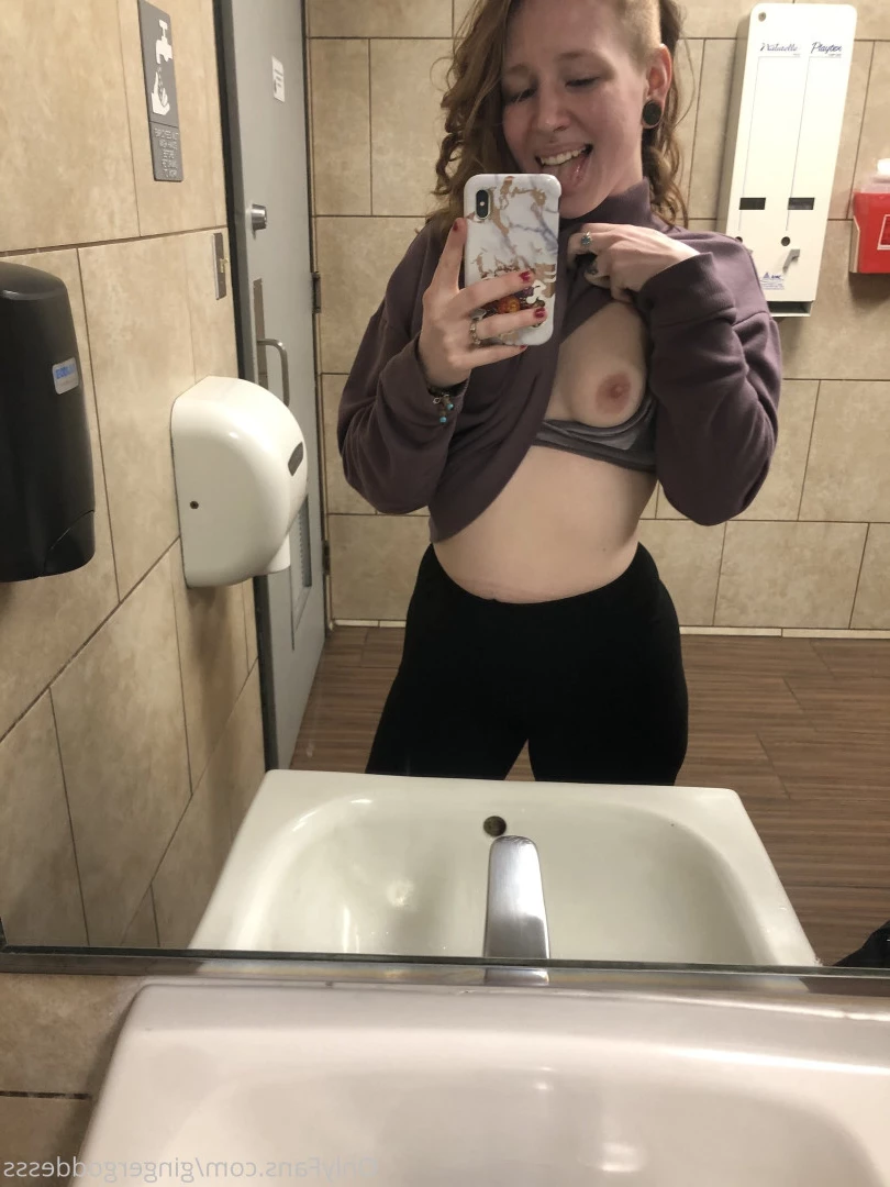 lydia [ lydiahasabush ] Onlyfans leaked photo 6488763 on Hotleaks.tv