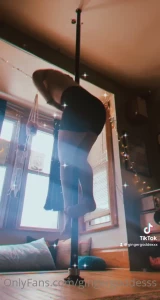 lydia [ lydiahasabush ] Onlyfans leaked video 7236665 on Hotleaks.tv