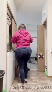 7235472