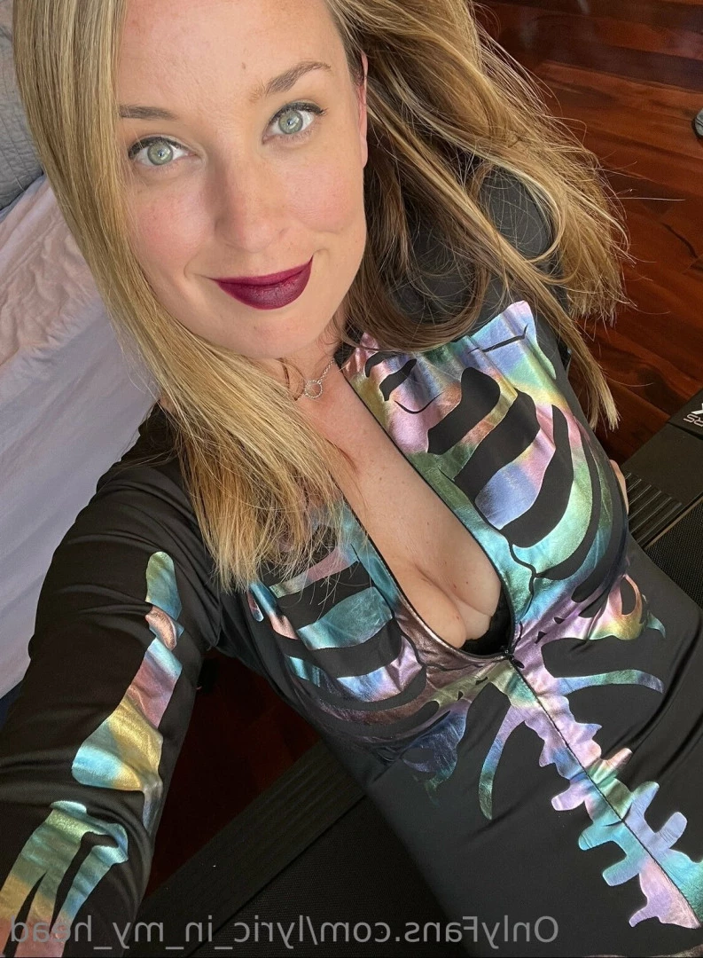 Lyric [ lyric_in_my_head ] Onlyfans leaked photo 9119692 on Hotleaks.tv