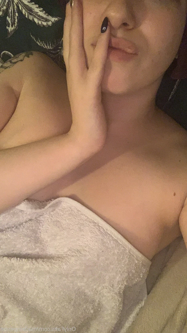 Madeinpenne TOP 5.5% 💖 [ madeinpenne ] Onlyfans leaked photo 7329732 on Hotleaks.tv