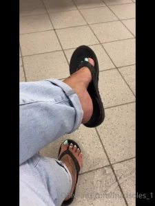 7230185