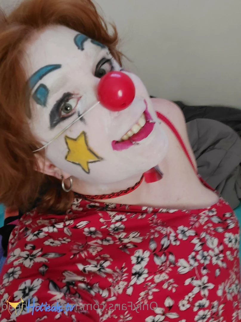 RubyTheClownGirl 6834271