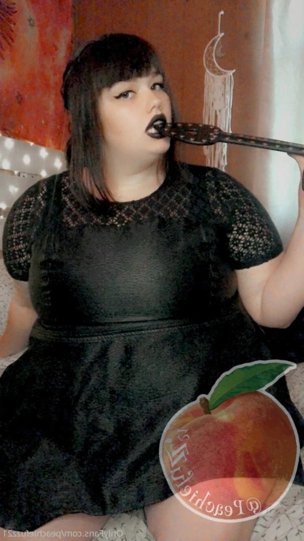Peach🍑 [ mamapeachxoxo ] Onlyfans leaked photo 6923284 on Hotleaks.tv